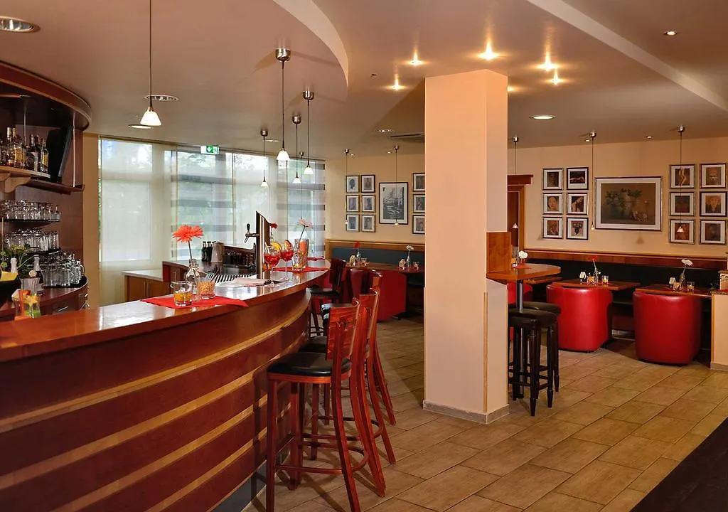 ****  Michel Hotel Frankfurt Airport Rüsselsheim Allemagne